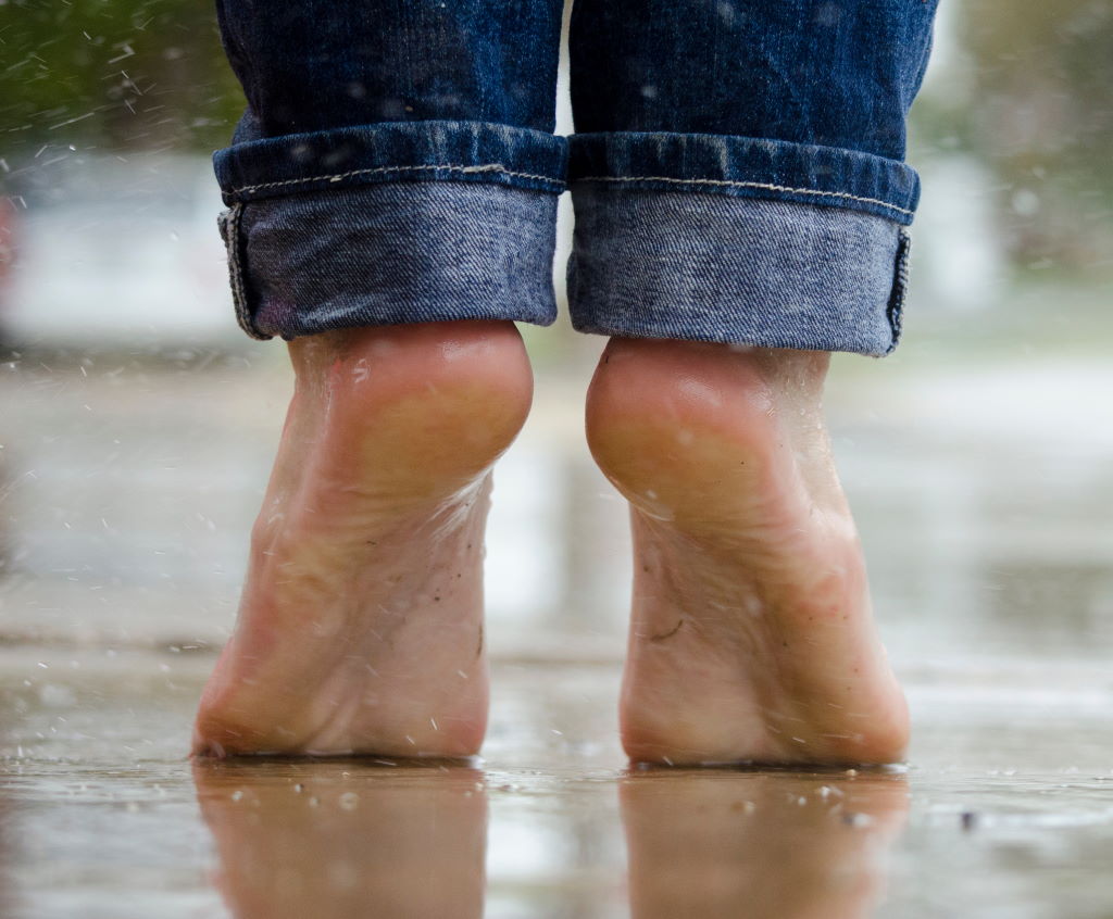 Pocenie się i nieprzyjemny zapach stóp